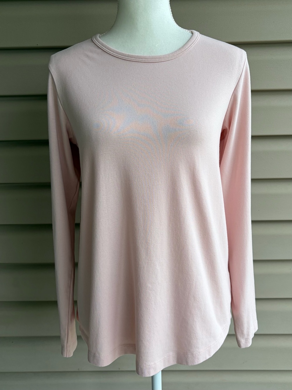 •Orvis• Long Sleeve Crewneck Blush Pink Perfect Tee - Size Medium
